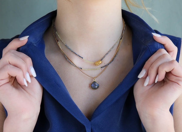 Avon Adjustable Necklace in Brown Sapphire