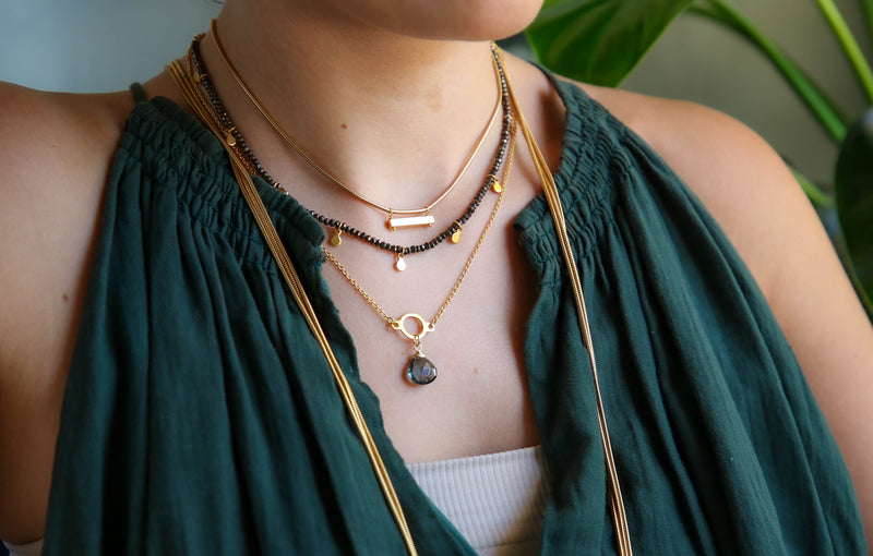 Macaroon Adjustable Pendant Necklace in Chalcedony
