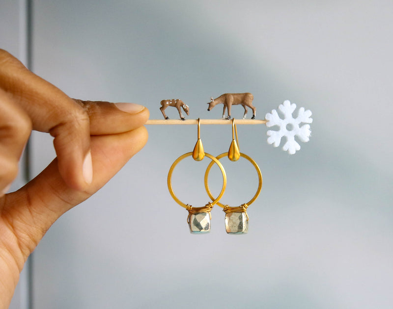 Satchel Earring in Chalcedony